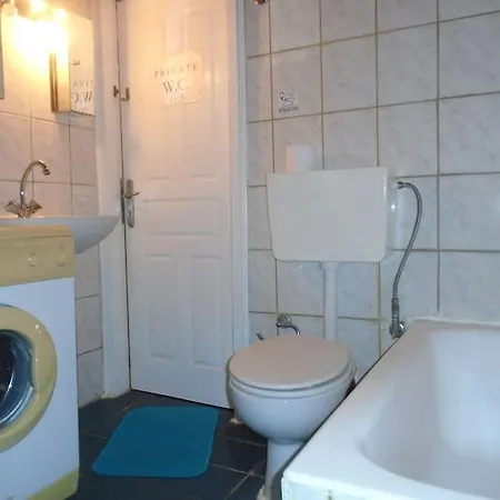 Apartment Diogenis Loft B Near Town Center *