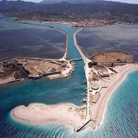 Diogenis Loft B Near Town Center Apartment Lefkada City